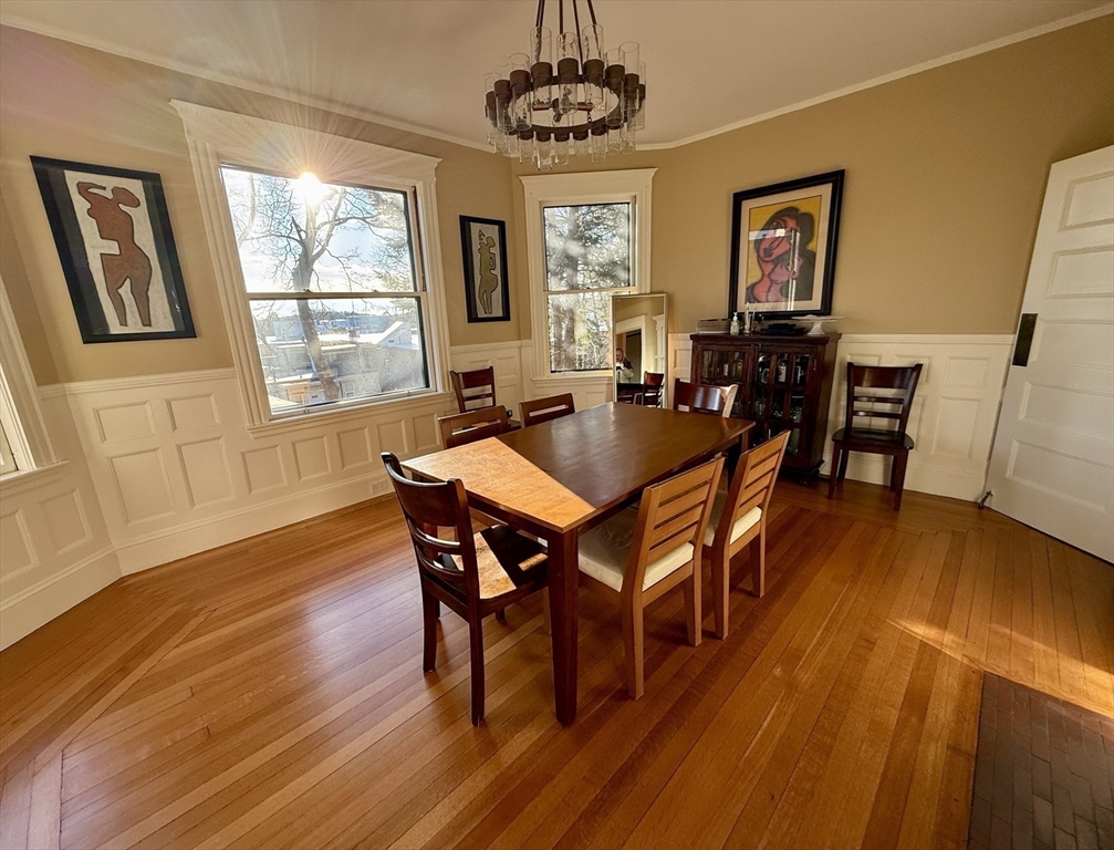 5 bed, 3 bath apartment for rent at 82 Lancaster Ter, Coolidge Corner — photo 5 of 31