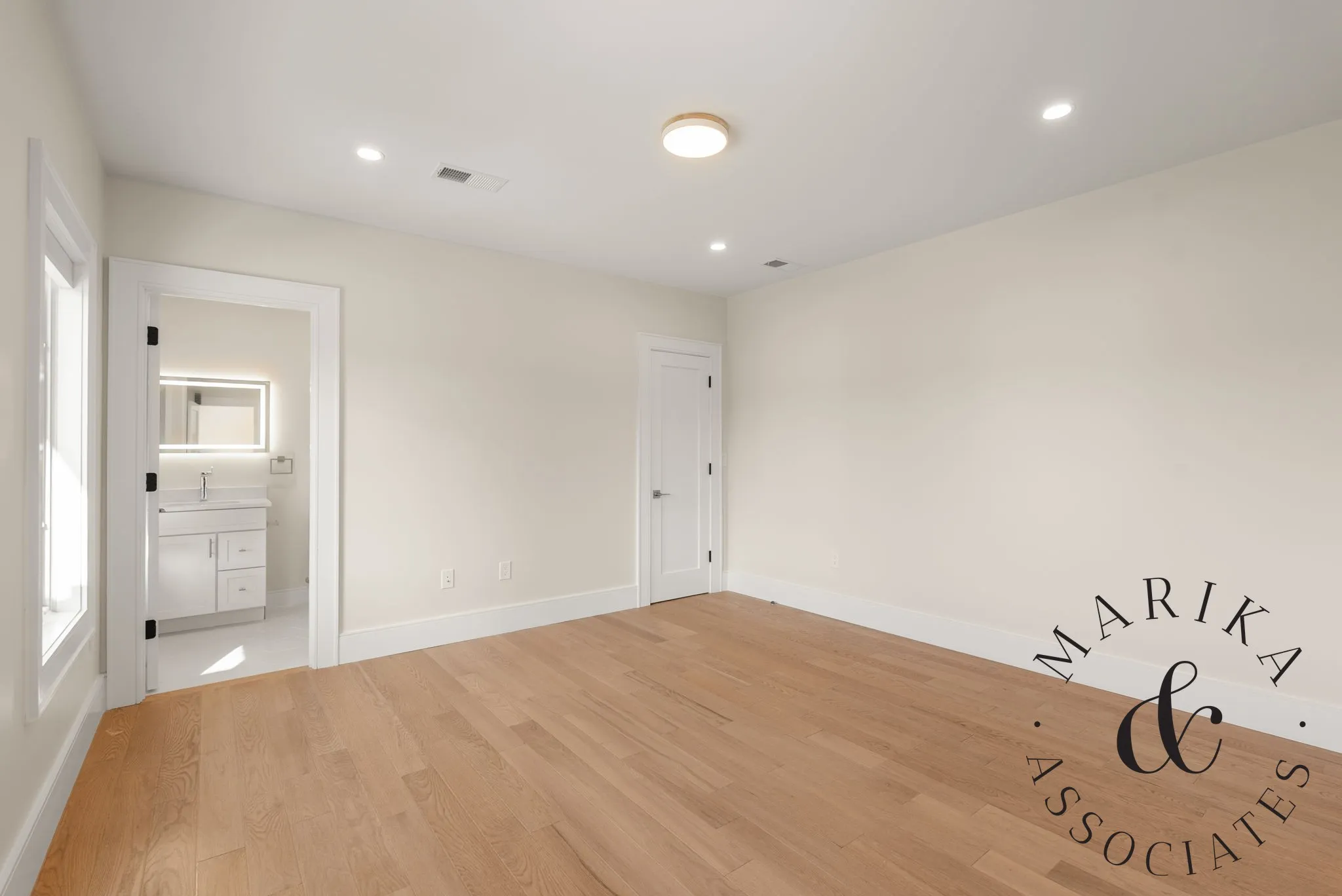 6 bed, 6.5 bath apartment for rent at 82 Lexington St Unit 82, Auburndale — photo 26 of 37