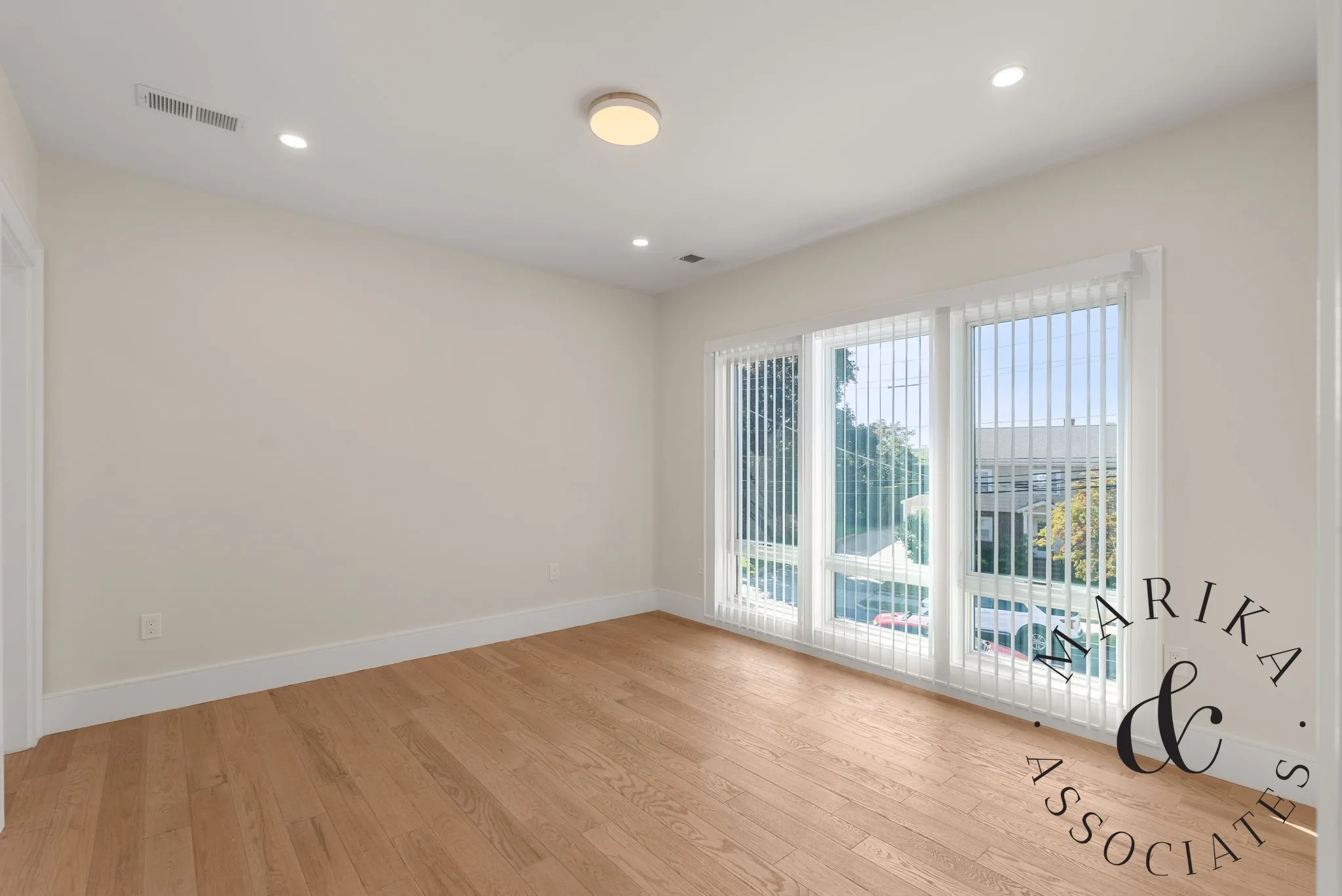 6 bed, 6.5 bath apartment for rent at 82 Lexington St Unit 82, Auburndale — photo 14 of 37