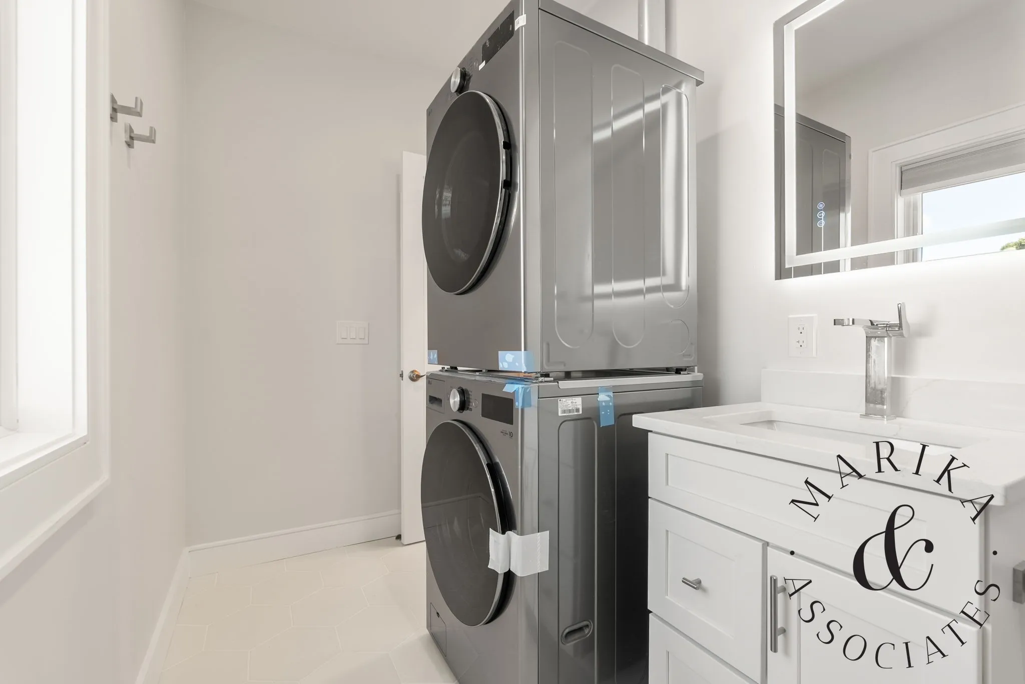 2 bed, 1 bath apartment for rent at 82 Lexington St Unit A, Auburndale — photo 7 of 16