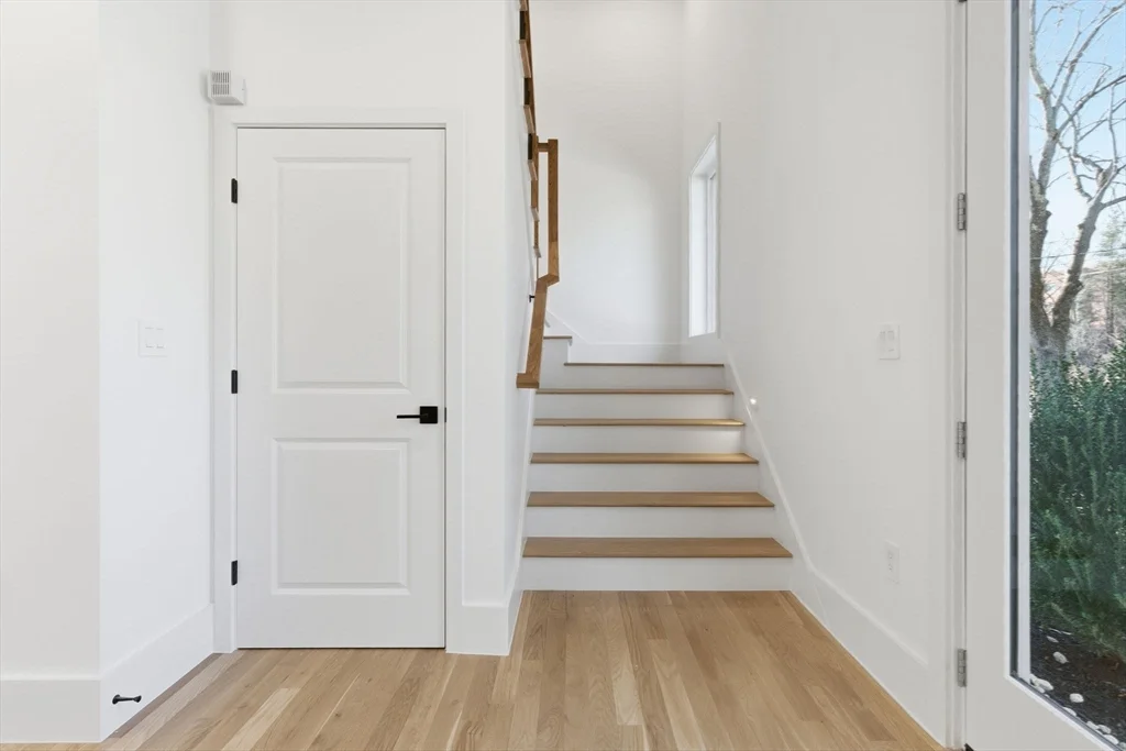 4 bed, 4+ bath apartment for rent at 82 Louise Rd Unit 82, Chestnut Hill — photo 12 of 37