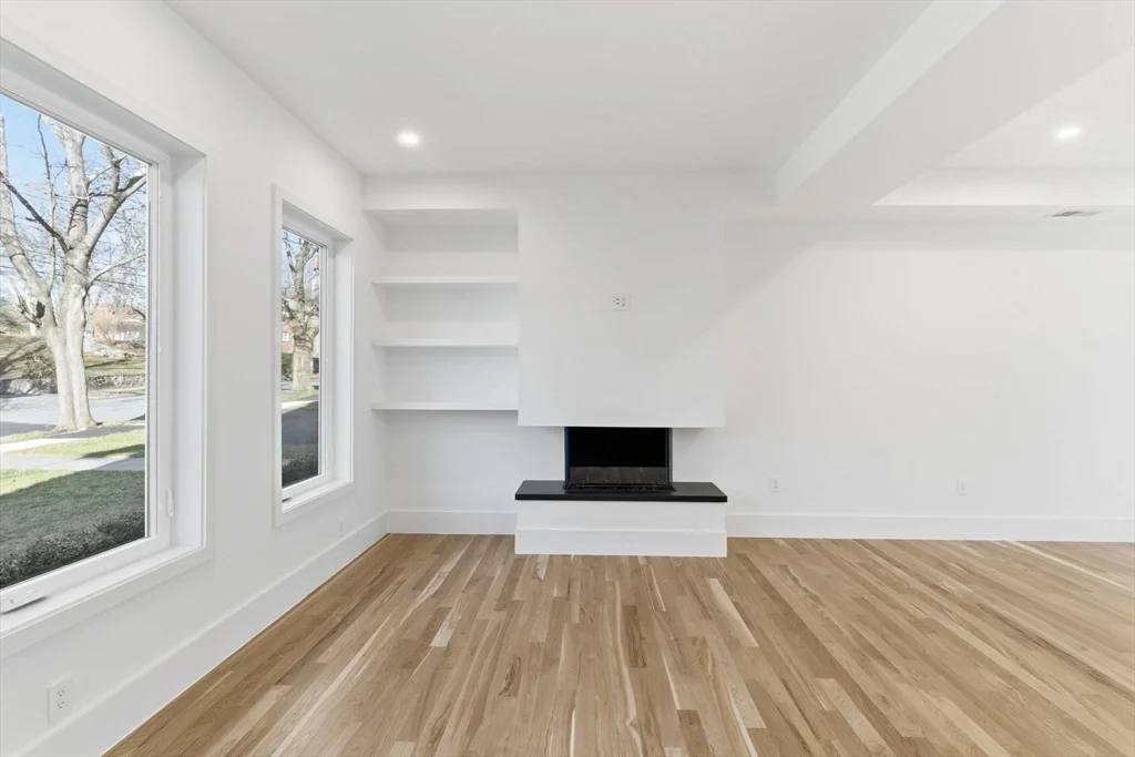 4 bed, 4+ bath apartment for rent at 82 Louise Rd Unit 82, Chestnut Hill — photo 8 of 37