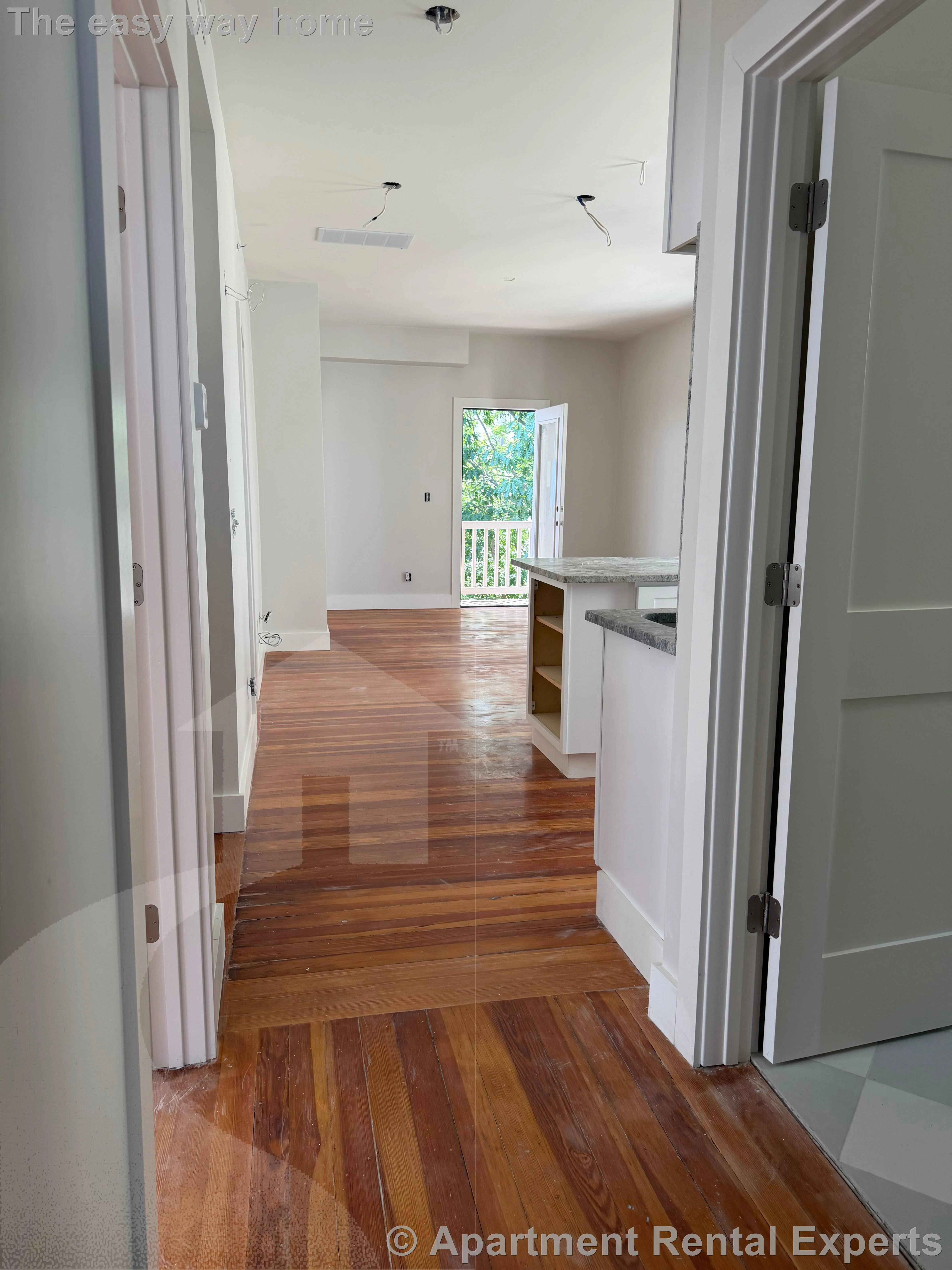 4 bed, 2 bath apartment for rent at 82 Marion St Unit 2, Union Square — photo 5 of 7