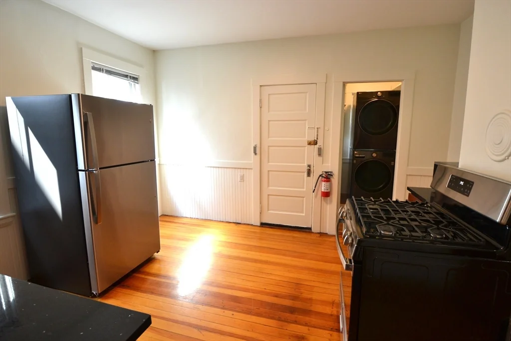 3 bed, 1 bath apartment for rent at 82 Montebello Rd Unit 1, Jamaica Plain — photo 2 of 25
