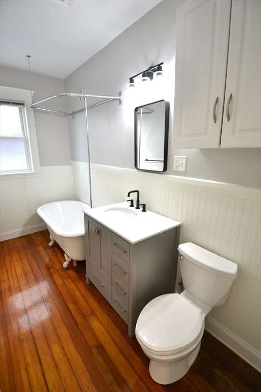 3 bed, 1 bath apartment for rent at 82 Montebello Rd Unit 1, Jamaica Plain — photo 20 of 25