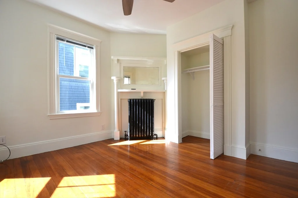 3 bed, 1 bath apartment for rent at 82 Montebello Rd Unit 1, Jamaica Plain — photo 10 of 25