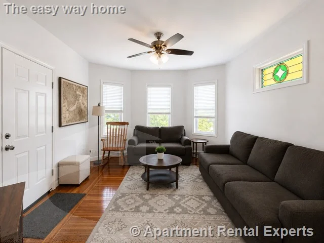 2 bed, 1 bath apartment for rent at 82 Morrison Ave Unit 2, Ball Square — photo 5 of 13
