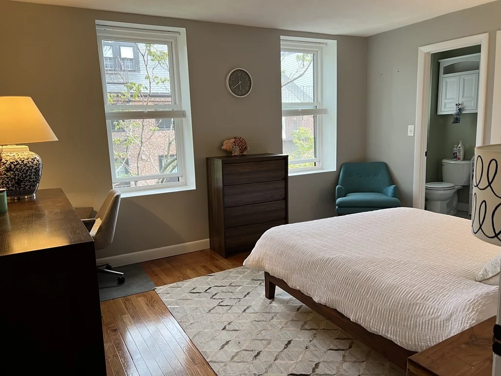 2 bed, 1 bath apartment for rent at 82 Myrtle Unit 5, Beacon Hill — photo 4 of 10