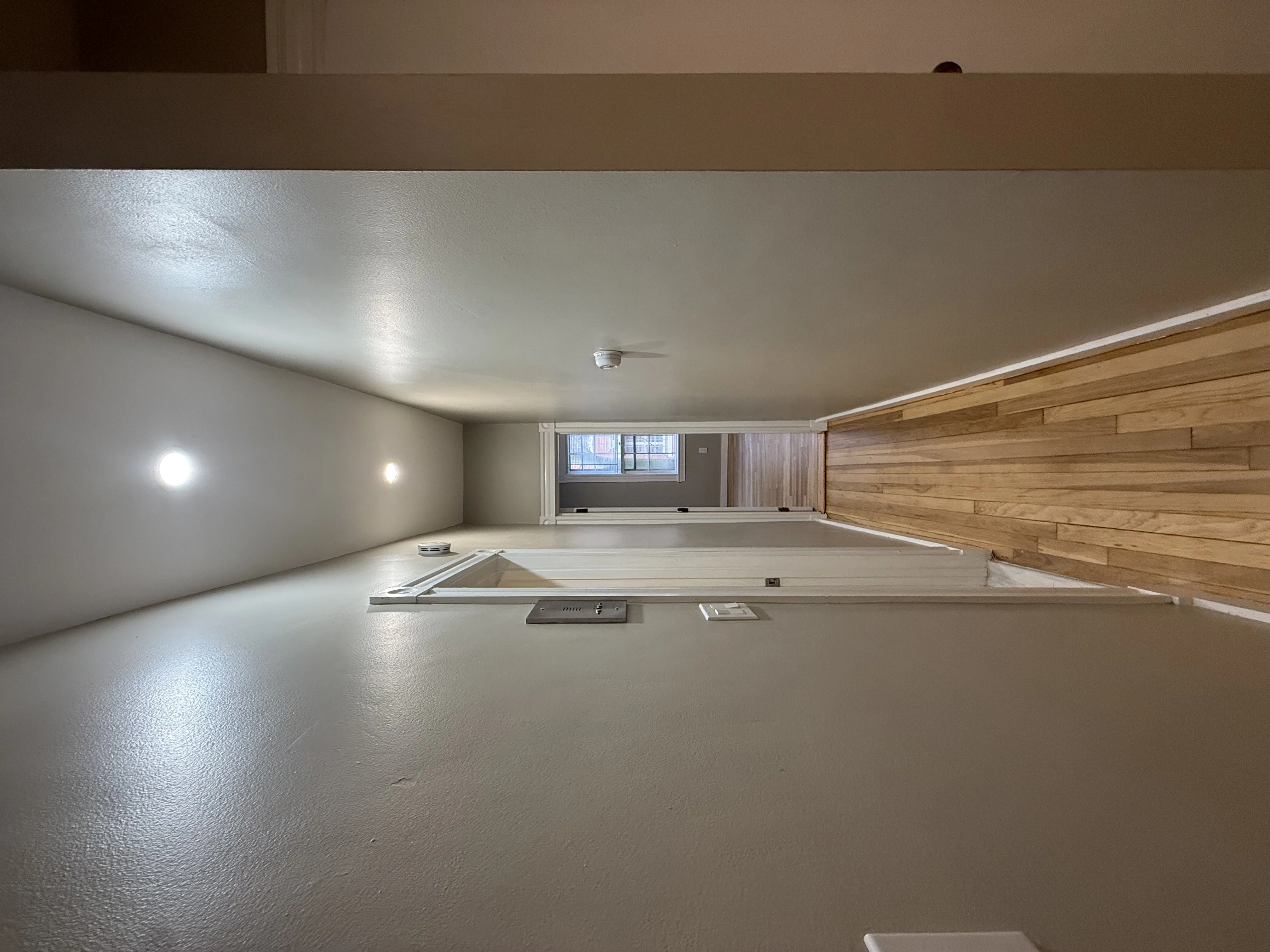 1 bed, 1 bath apartment for rent at 82 Phillips St Unit 2a, Beacon Hill — photo 5 of 11