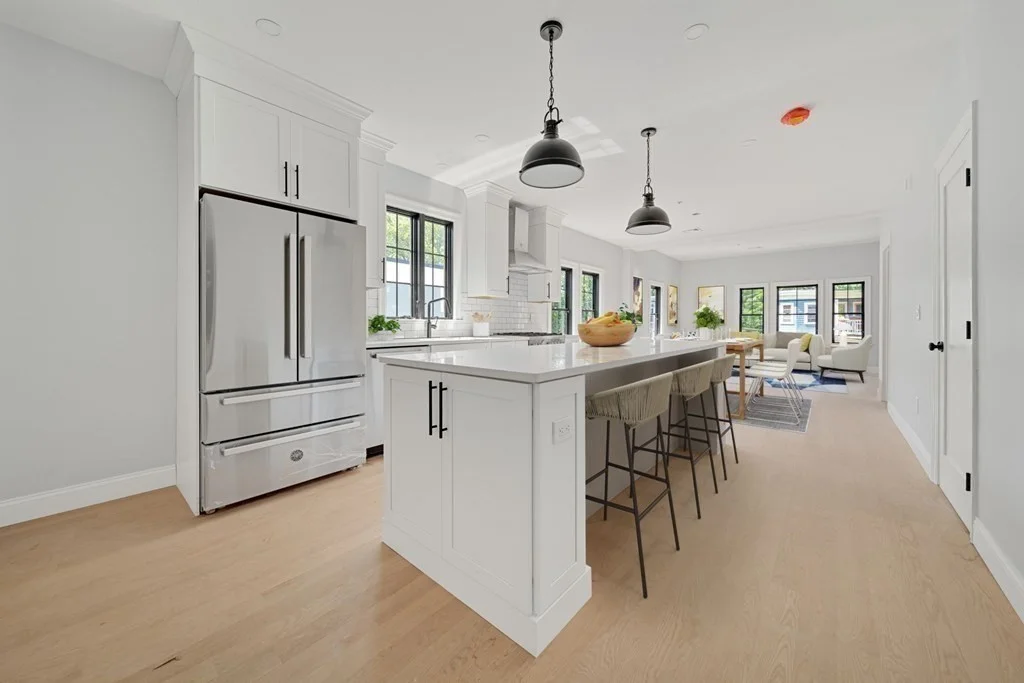 2 bed, 2 bath apartment for rent at 82 Rossmore Rd Unit 2, Jamaica Plain — photo 2 of 20