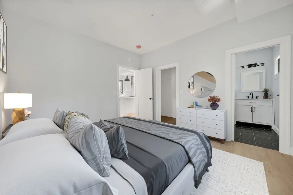 2 bed, 2 bath apartment for rent at 82 Rossmore Rd Unit 2, Jamaica Plain — photo 6 of 20