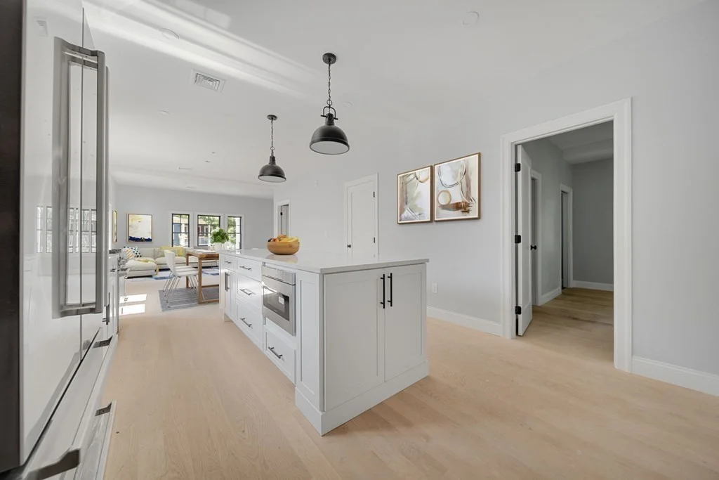 2 bed, 2 bath apartment for rent at 82 Rossmore Rd Unit 2, Jamaica Plain — photo 14 of 20