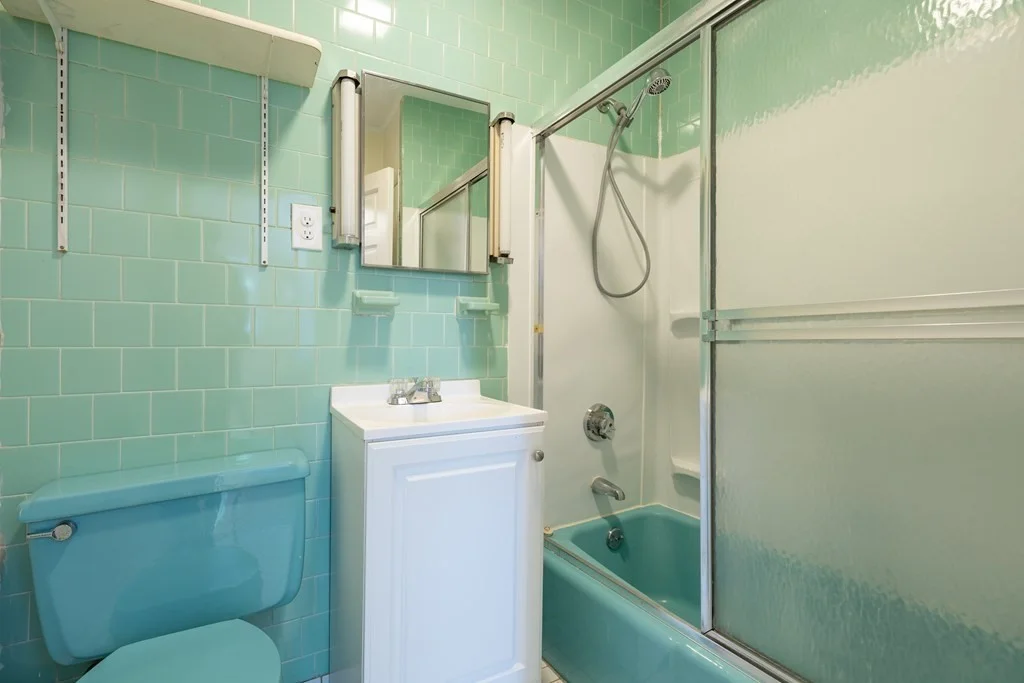 2 bed, 1 bath apartment for rent at 82 Sacramento St Unit 1, Spring Hill — photo 6 of 7