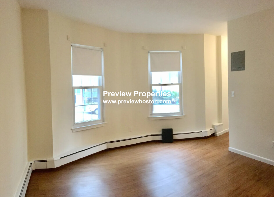 1 bed, 1 bath apartment for rent at 82 South Huntington Ave Unit 22P, Jamaica Plain — photo 3 of 7