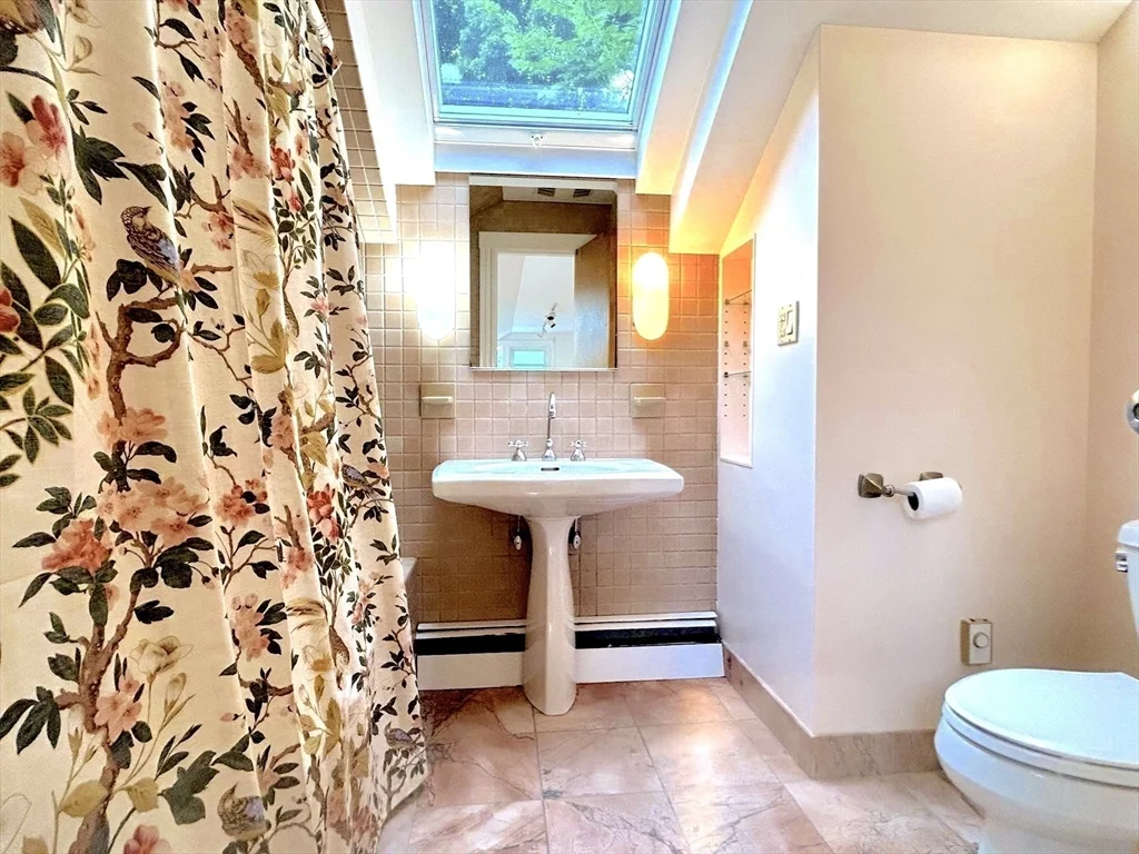4 bed, 2 bath apartment for rent at 82 Stearns Rd Unit 2, Longwood — photo 16 of 21