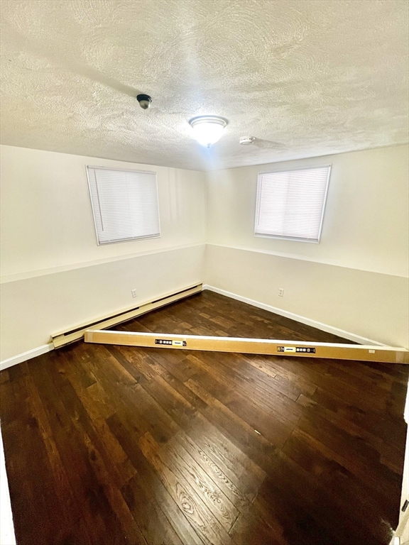 3 bed, 1 bath apartment for rent at 82 Trueman Unit 1, Malden — photo 9 of 10