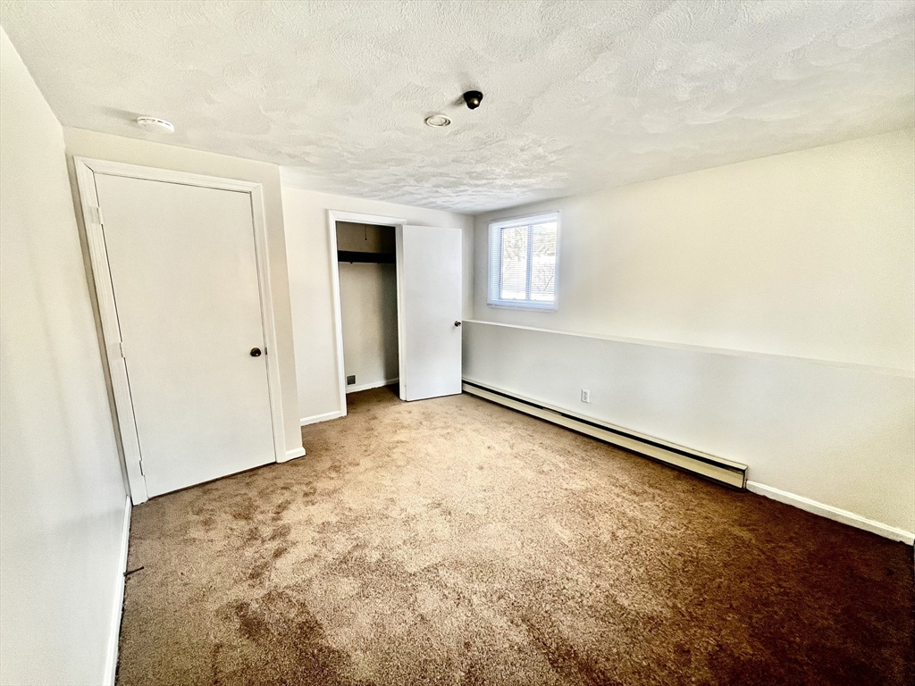 3 bed, 1 bath apartment for rent at 82 Trueman Unit 1, Malden — photo 7 of 10