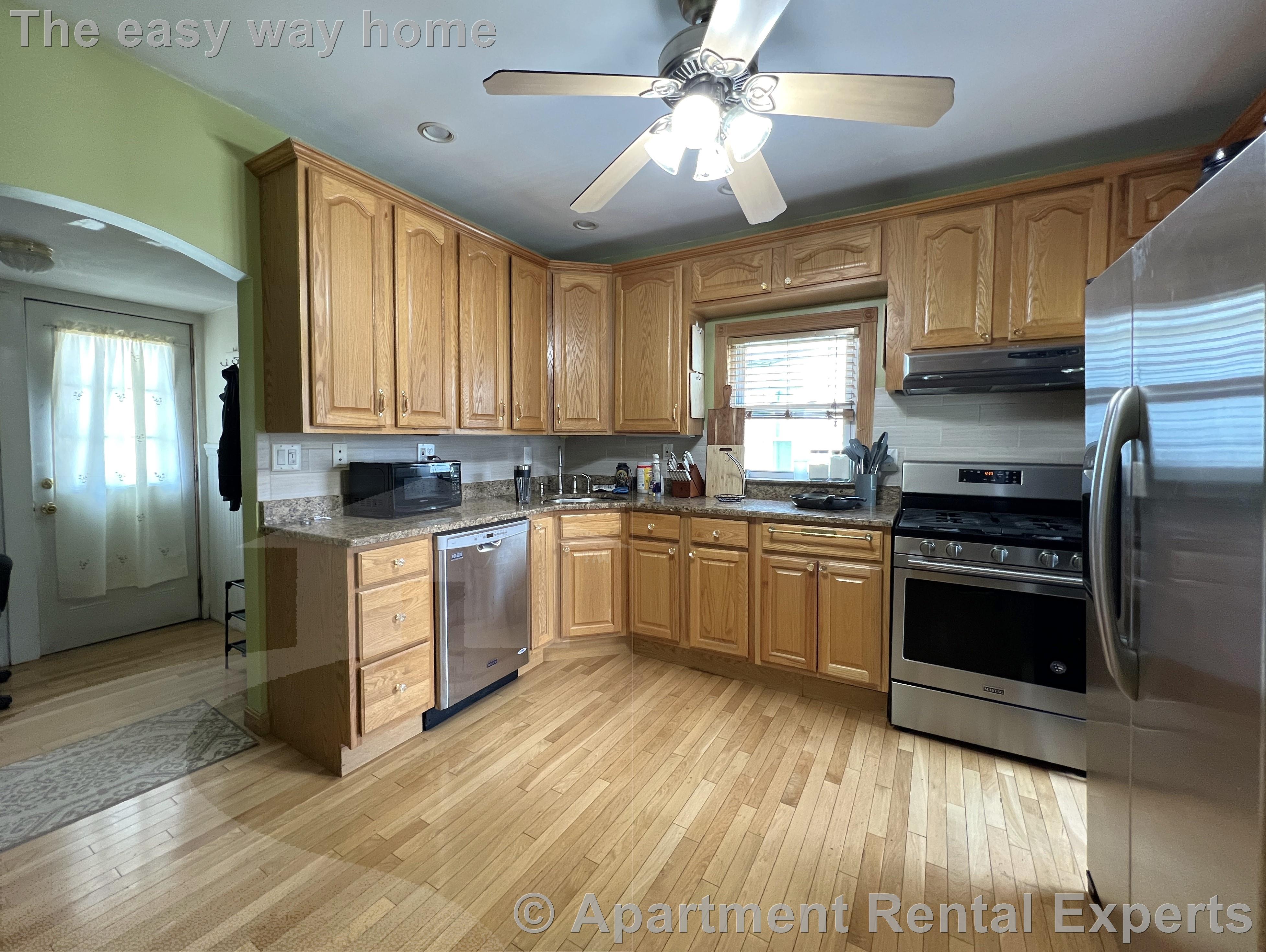 2 bed, 1 bath apartment for rent at 82 Wheatland St Unit 2, Winter Hill — photo 3 of 26