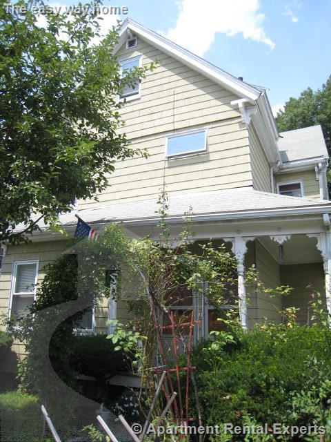 2 bed, 1 bath apartment for rent at 82 Wheatland St Unit 2, Winter Hill — photo 24 of 26