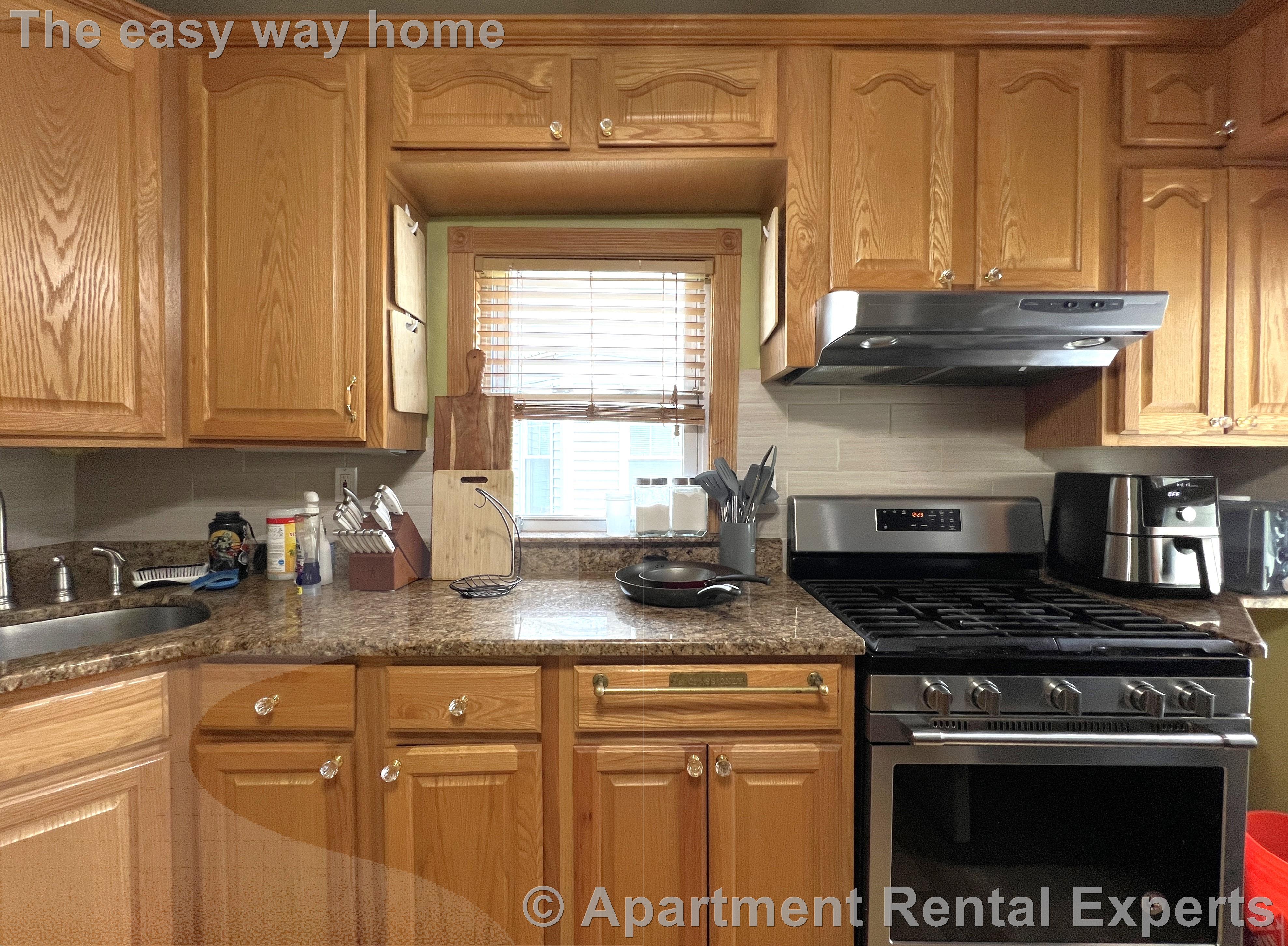 2 bed, 1 bath apartment for rent at 82 Wheatland St Unit 2, Winter Hill — photo 5 of 26