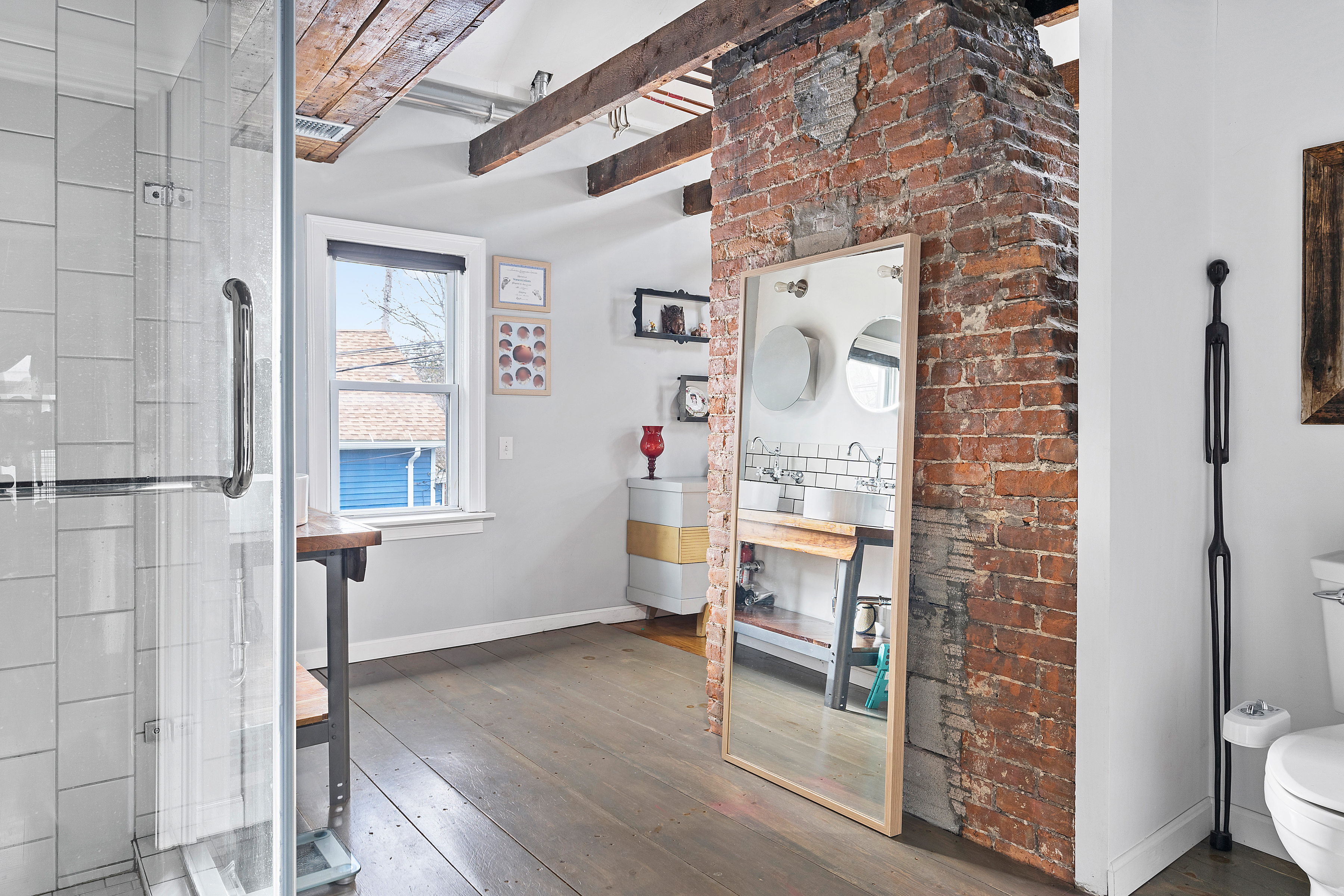 2 bed, 3 bath apartment for rent at 82 Willow St Unit House, West End — photo 4 of 15