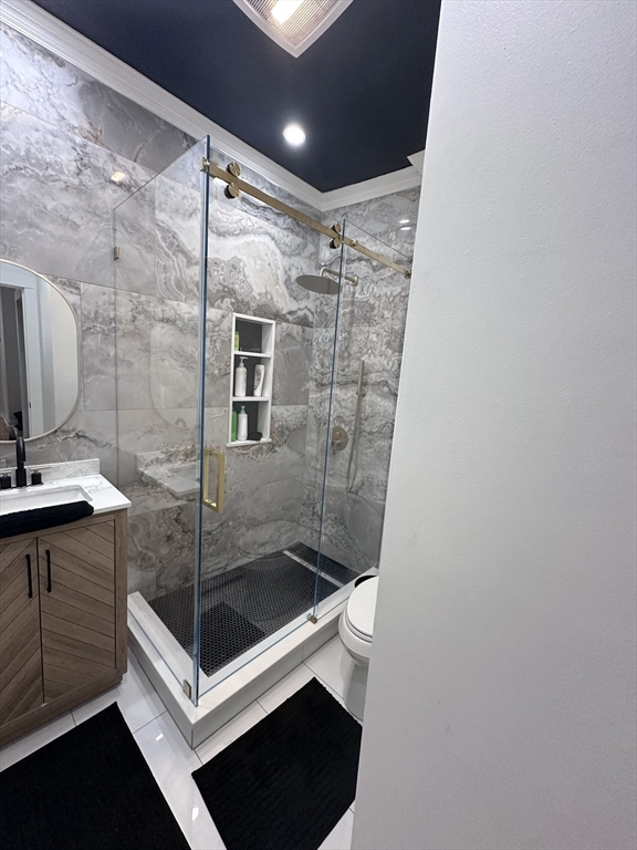 1 bed, 1 bath apartment for rent at 82 Winnisimett Unit 2, Chelsea — photo 3 of 6