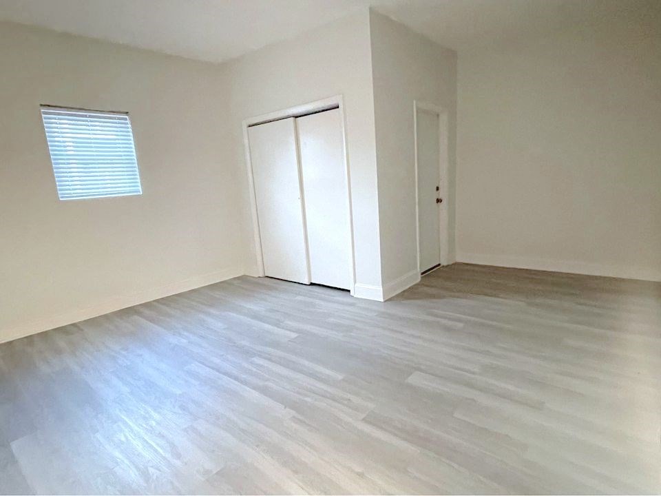 2 bed, 1 bath apartment for rent at 820 East 6th Unit 3, South Boston — photo 9 of 11