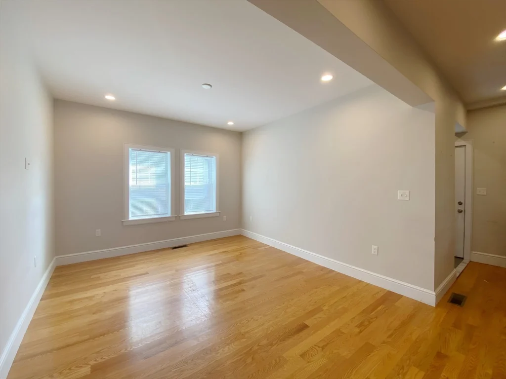 1 bed, 1 bath apartment for rent at 821 Winthrop Ave Unit 1, Revere — photo 5 of 13