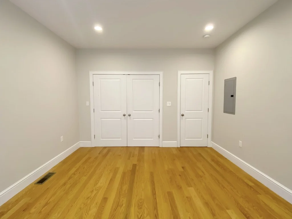 1 bed, 1 bath apartment for rent at 821 Winthrop Ave Unit 1, Revere — photo 9 of 13