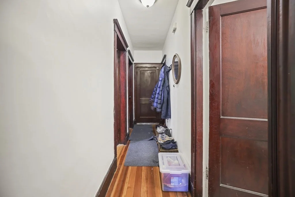 2 bed, 1 bath apartment for rent at 822 Centre St Unit 3, Jamaica Plain — photo 3 of 14