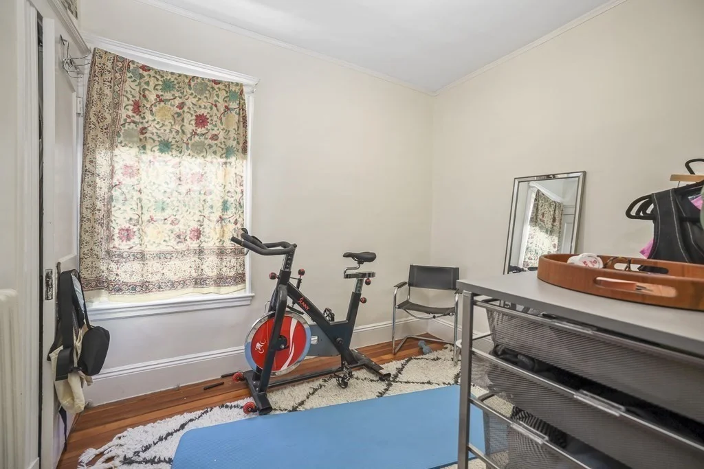 2 bed, 1 bath apartment for rent at 822 Centre St Unit 3, Jamaica Plain — photo 14 of 14