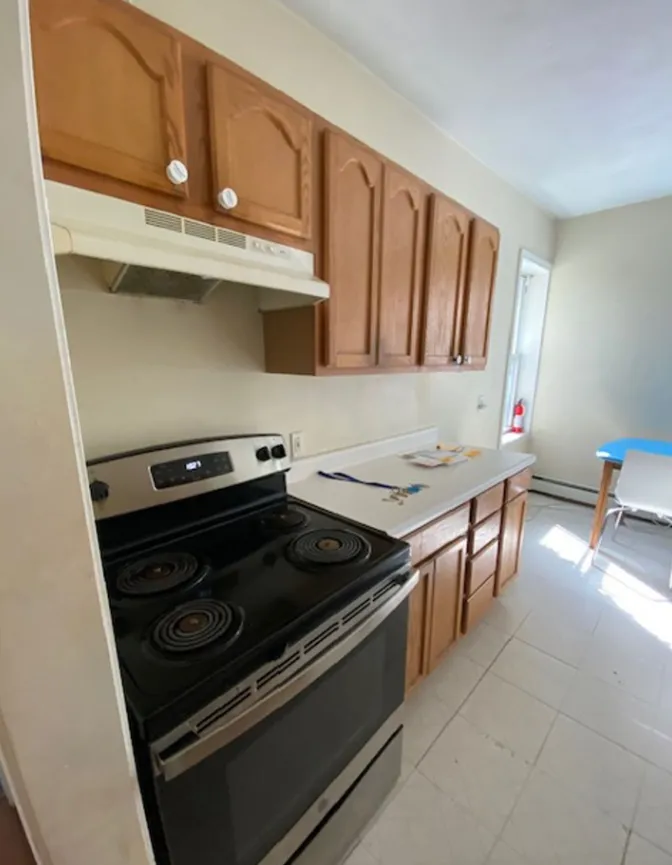 4 bed, 1 bath apartment for rent at 822 Huntington Ave Unit 1, Mission Hill