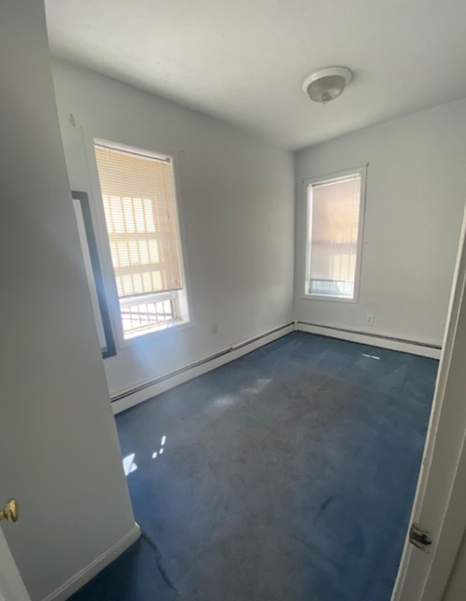 3 bed, 1 bath apartment for rent at 822 Huntington Ave Unit 2 Copy, Mission Hill — photo 6 of 7
