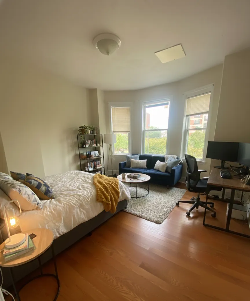 3 bed, 1 bath apartment for rent at 822 Huntington Ave Unit 3, Mission Hill — photo 1 of 7