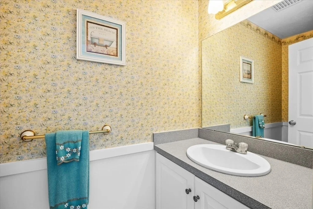 2 bed, 1 bath apartment for rent at 822 Thayer St Unit 822, Abington — photo 12 of 29