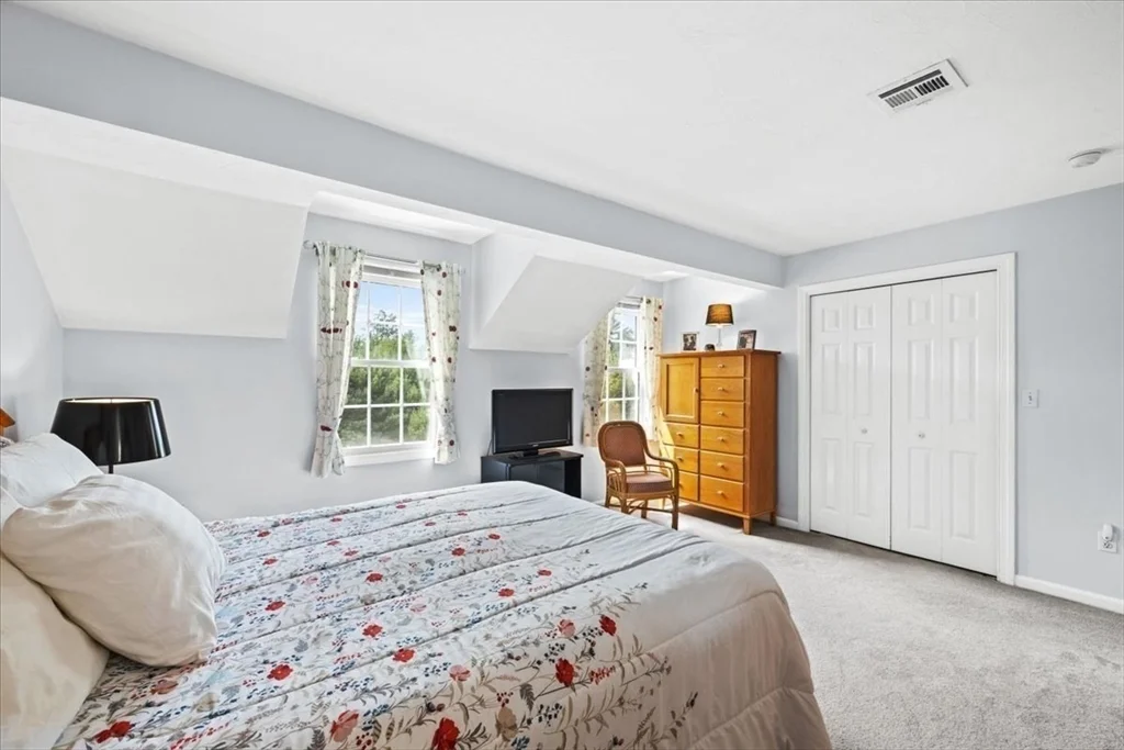 2 bed, 1 bath apartment for rent at 822 Thayer St Unit 822, Abington — photo 16 of 29