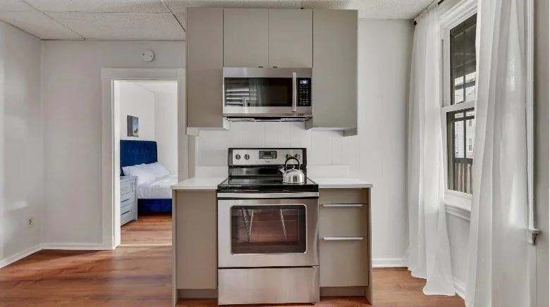 2 bed, 1 bath apartment for rent at 823 Dorchester Ave Unit 1, Dorchester — photo 1 of 15