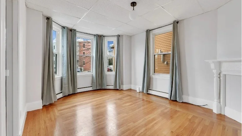 2 bed, 1 bath apartment for rent at 823 Dorchester Ave Unit 1, Dorchester — photo 5 of 15