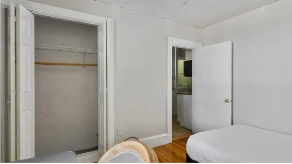 3 bed, 1 bath apartment for rent at 823 Dorchester Ave Unit 2, Dorchester — photo 13 of 16