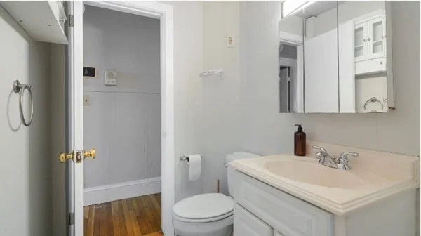 3 bed, 1 bath apartment for rent at 823 Dorchester Ave Unit 2, Dorchester — photo 14 of 16