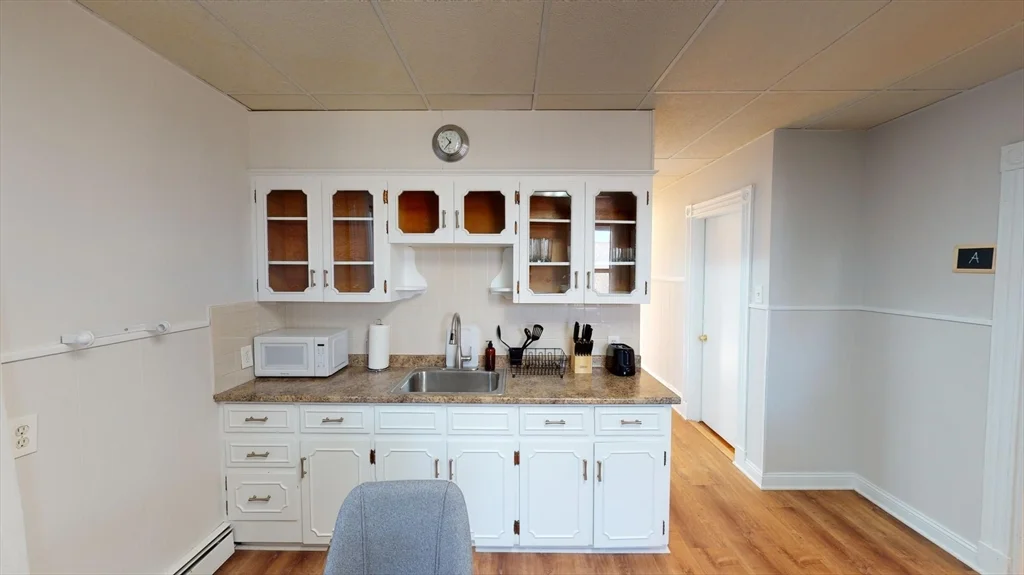 3 bed, 1 bath apartment for rent at 823 Dorchester Ave Unit 3, Dorchester — photo 1 of 26
