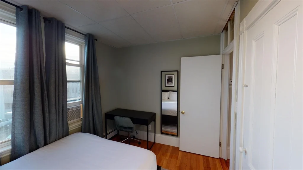 3 bed, 1 bath apartment for rent at 823 Dorchester Ave Unit 3, Dorchester — photo 6 of 26