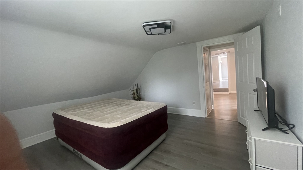 1 bed, 1 bath apartment for rent at 824 Dighton Ave Unit 3, Taunton — photo 7 of 11