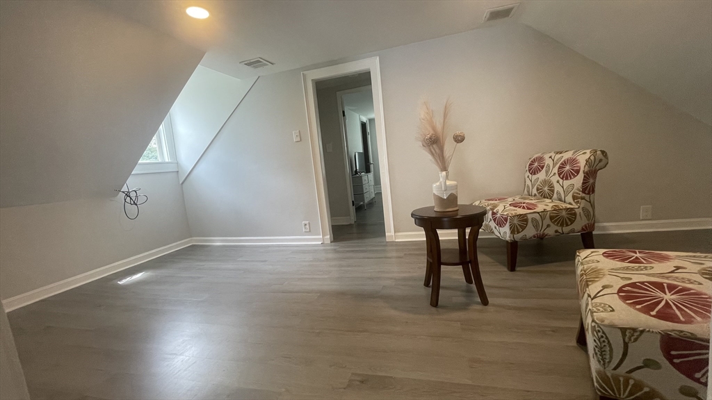 1 bed, 1 bath apartment for rent at 824 Dighton Ave Unit 3, Taunton — photo 6 of 11