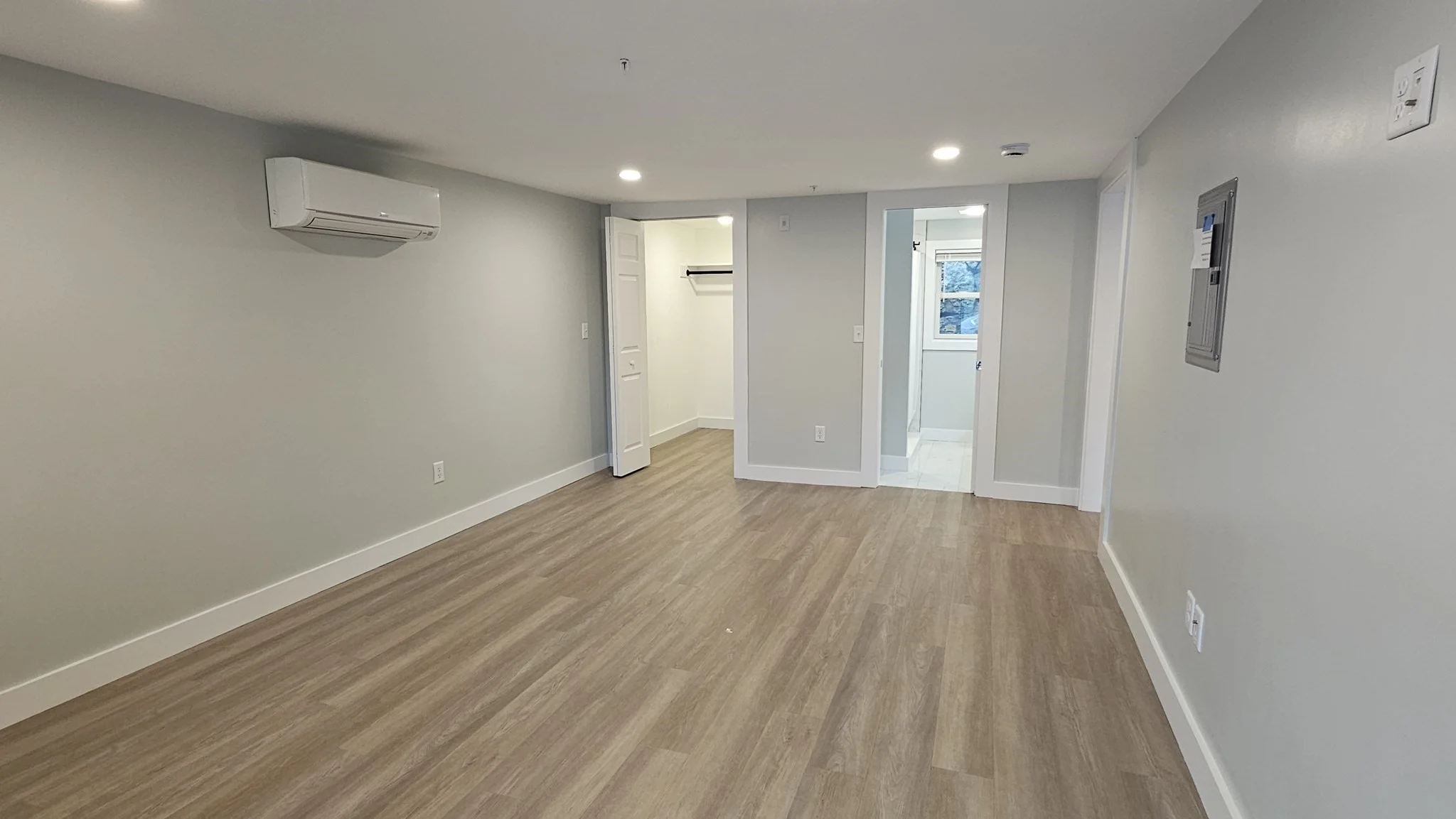 1 bed, 1 bath apartment for rent at 825 Scenic Hwy Unit 2, Bourne — photo 9 of 20