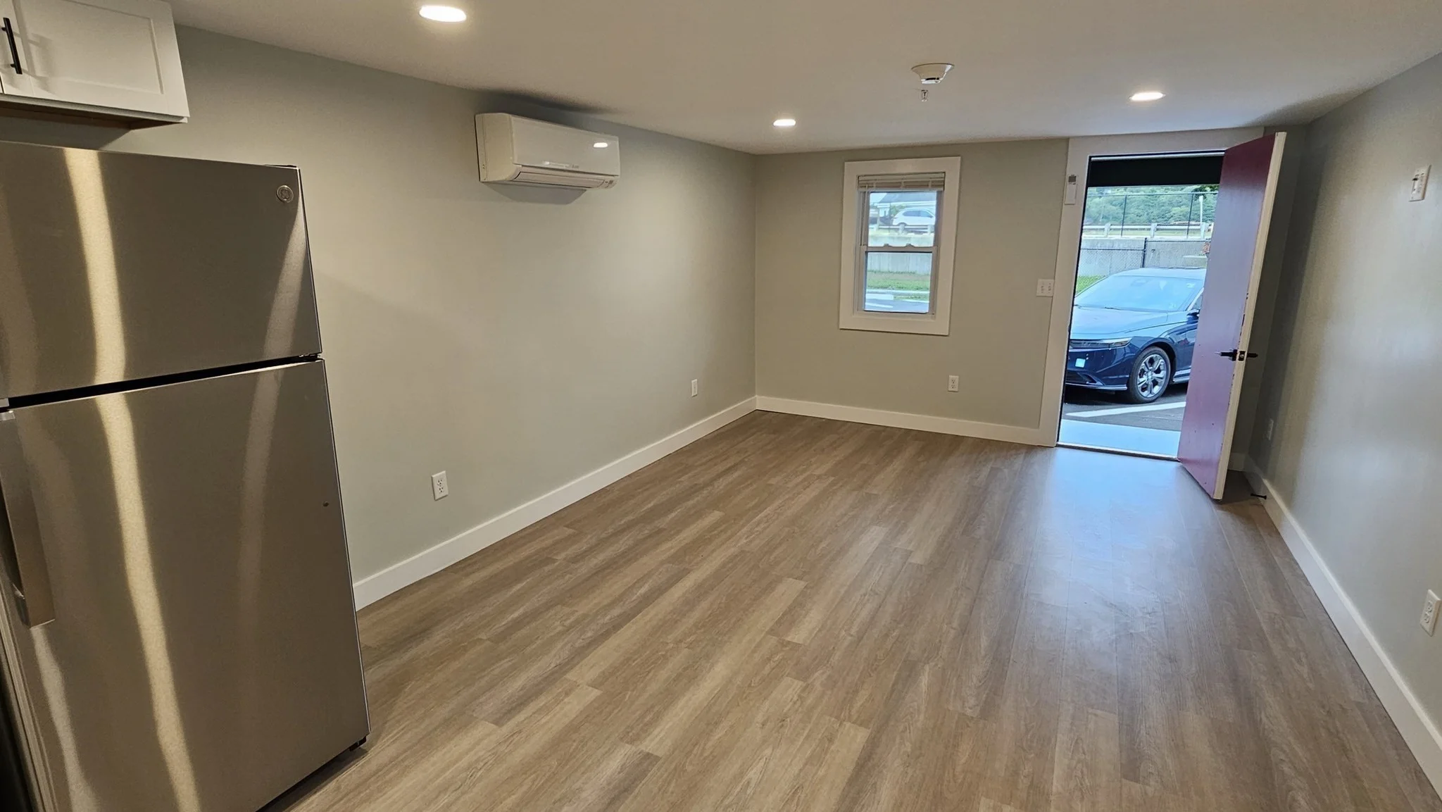1 bed, 1 bath apartment for rent at 825 Scenic Hwy Unit 2, Bourne — photo 5 of 20