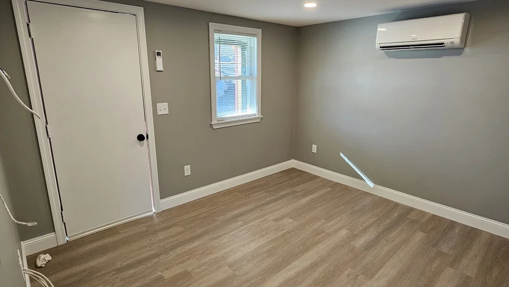1 bed, 1 bath apartment for rent at 825 Scenic Hwy Unit 4, Bourne — photo 12 of 27