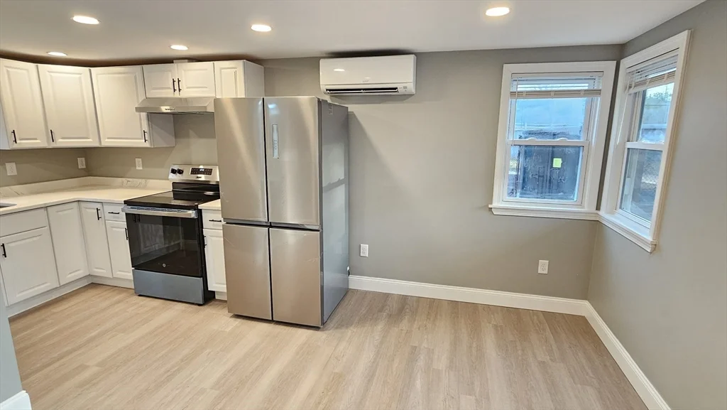 1 bed, 1 bath apartment for rent at 825 Scenic Hwy Unit 4, Bourne — photo 3 of 27