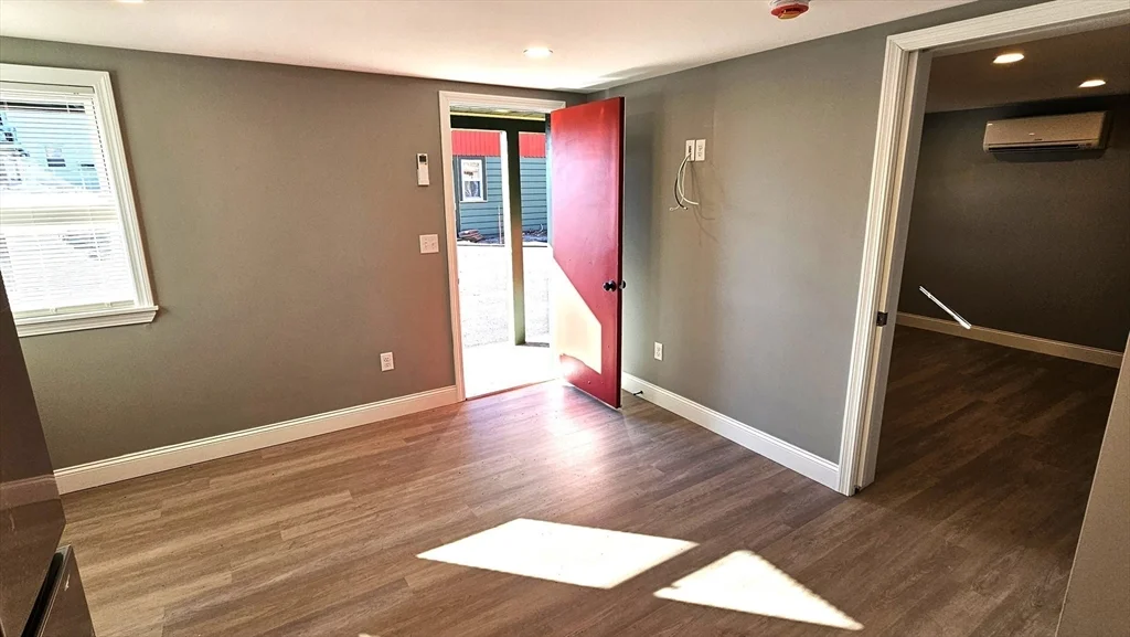 1 bed, 1 bath apartment for rent at 825 Scenic Hwy Unit 4, Bourne — photo 6 of 27