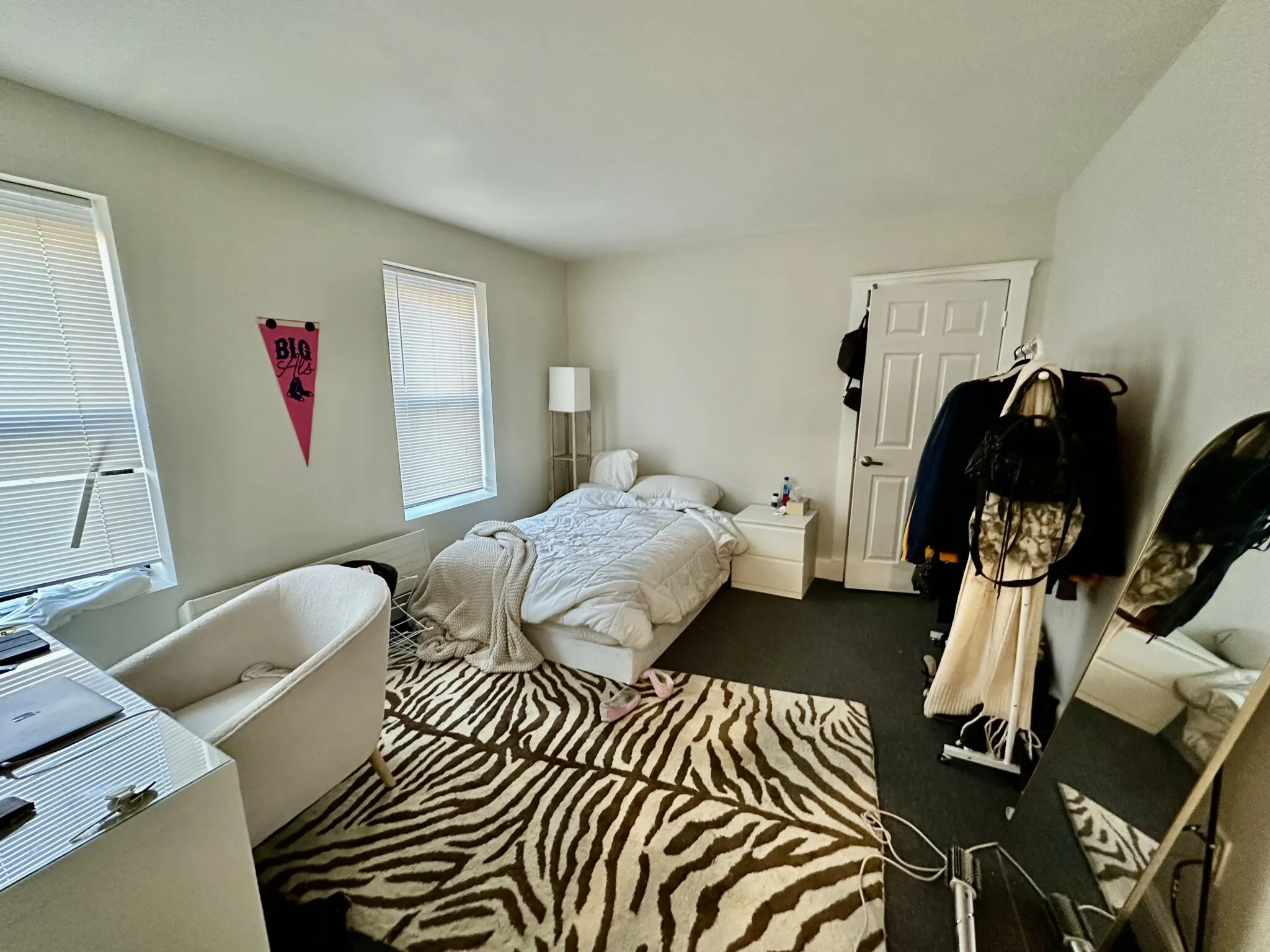 1 bed, 1 bath apartment for rent at 829 Beacon St Unit 2C, Fenway — photo 4 of 12